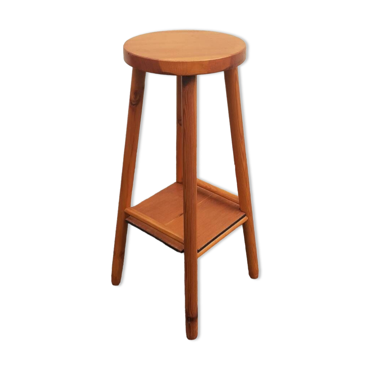 Pine bar stool