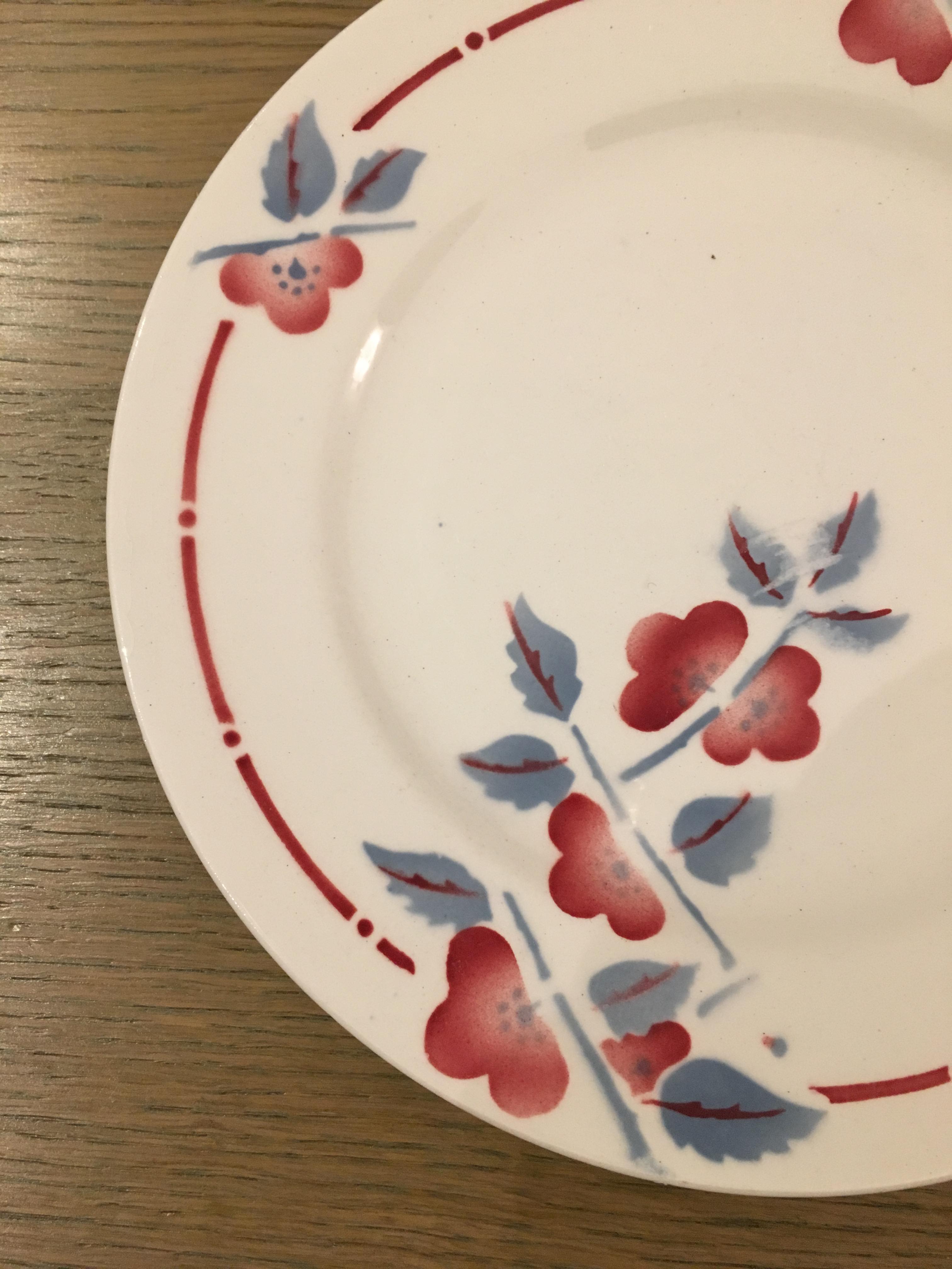 Old Saint-Amand dessert plates