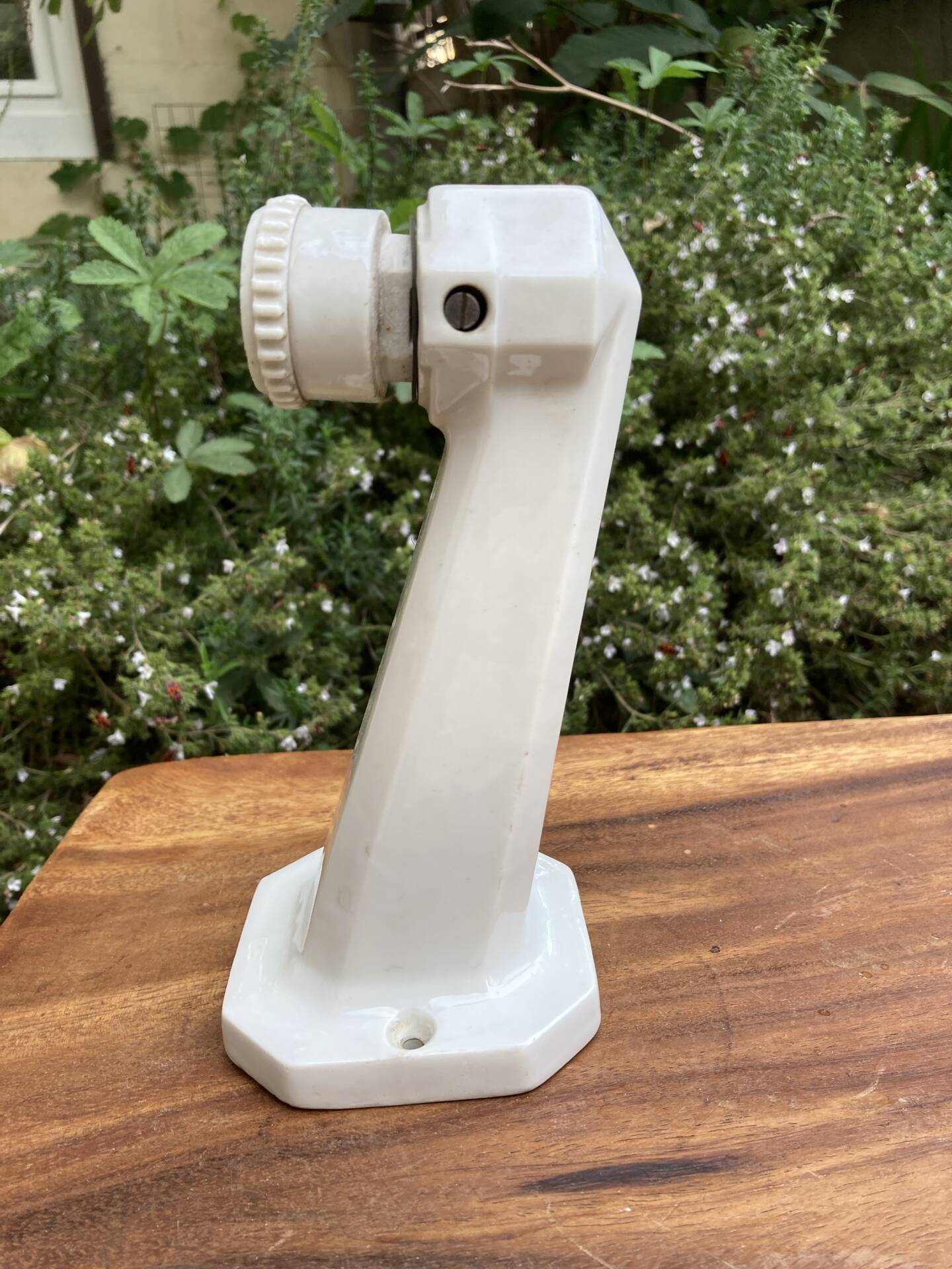 Art Deco wall sconce white porcelain