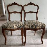 Set of 2 vintage chairs