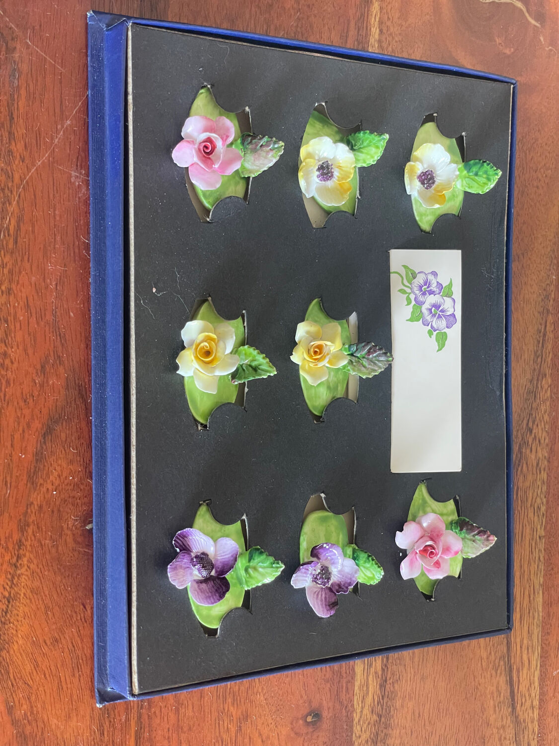 Porcelain flower name holders