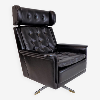 Leather armchair by Holtmann Möbelmanufaktur