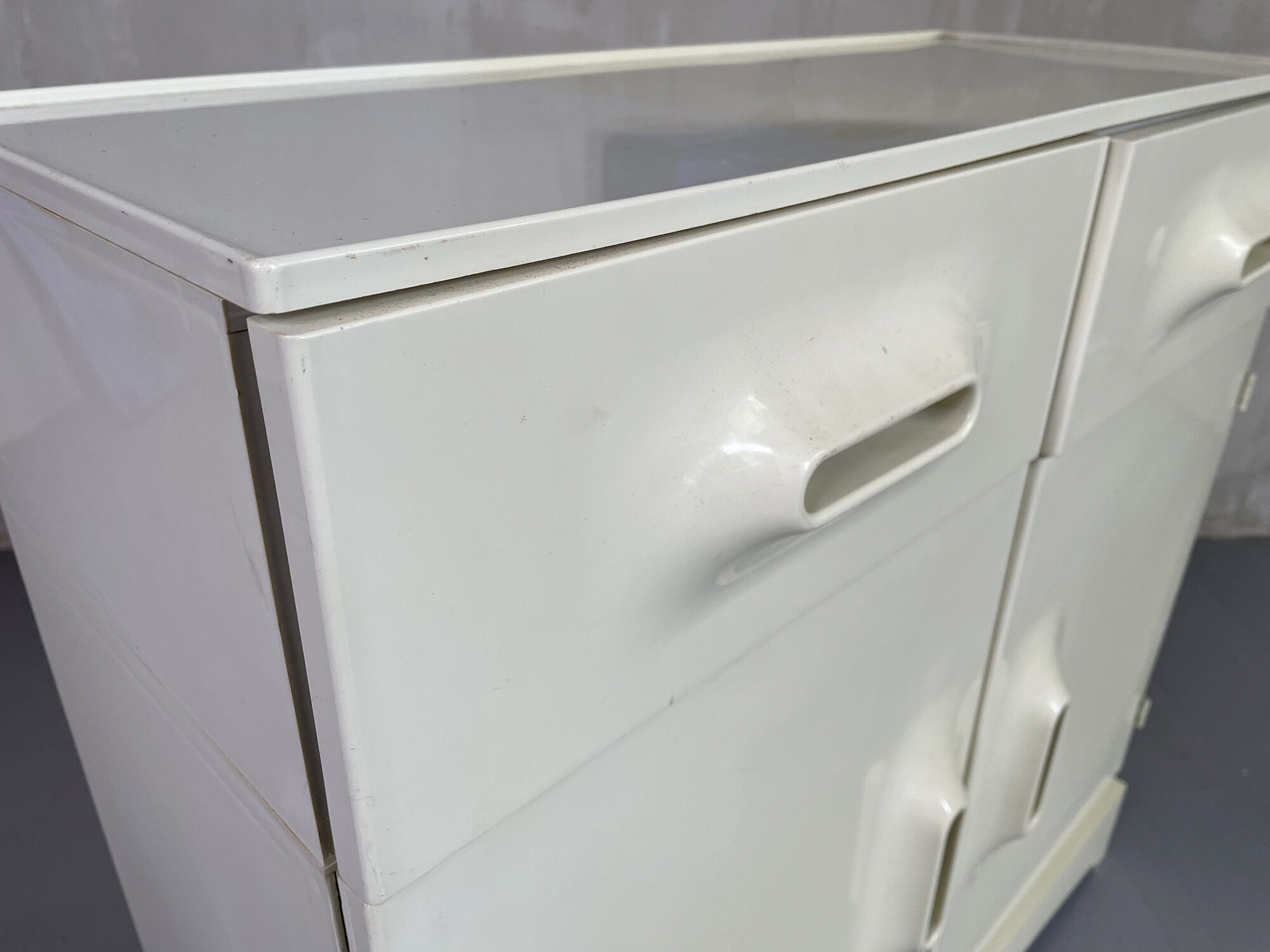 Kitchen buffet distributed by Prisunic, 1970