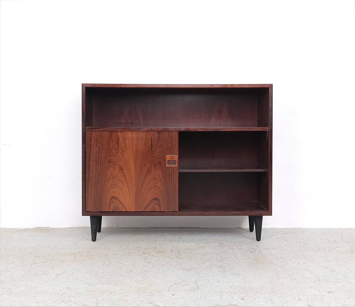 Small Danish design wardrobe with 2 sliding doors, 1960s