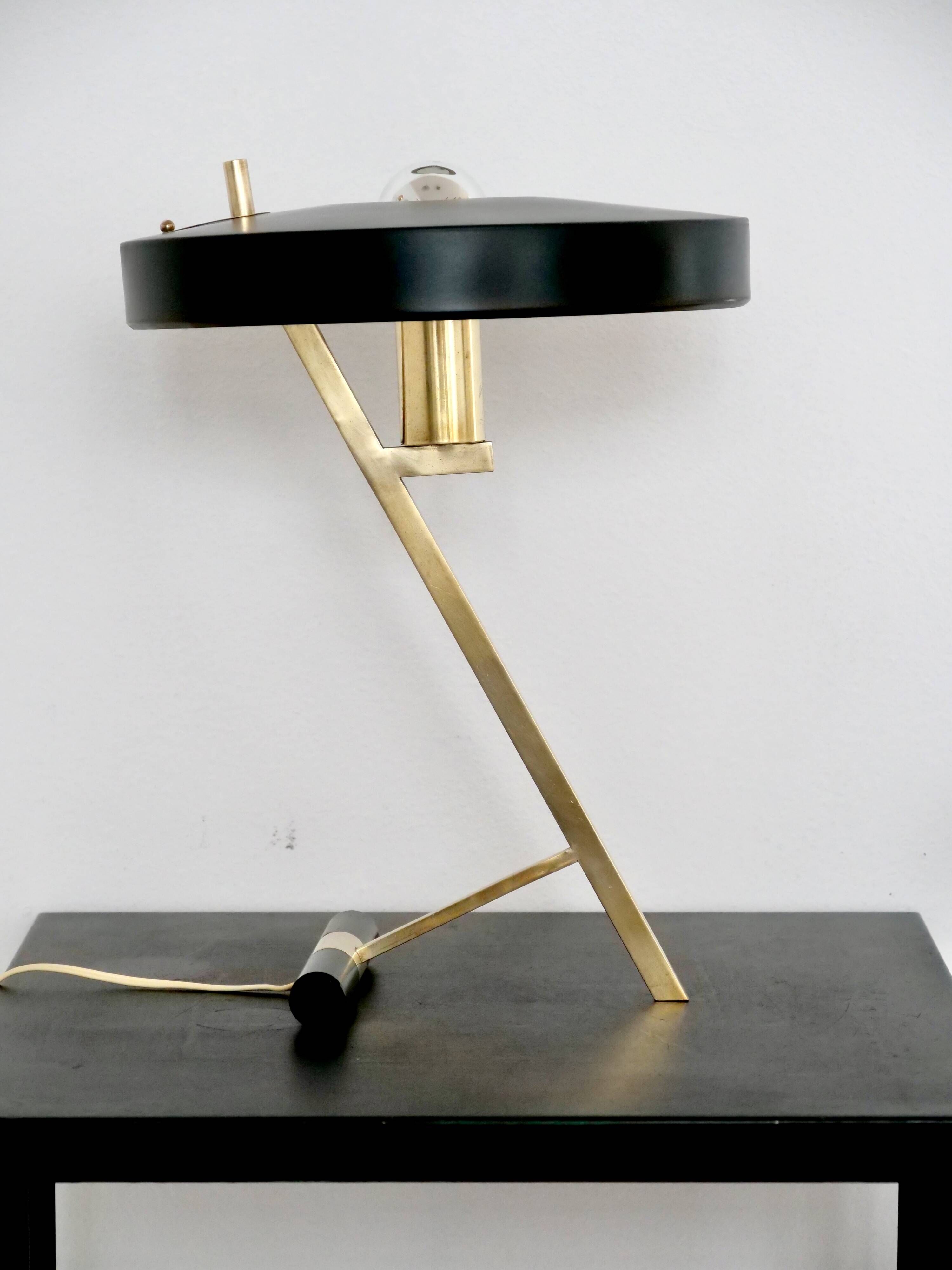 Lampe z philps modèle diplomat mid century design louis kalff design
