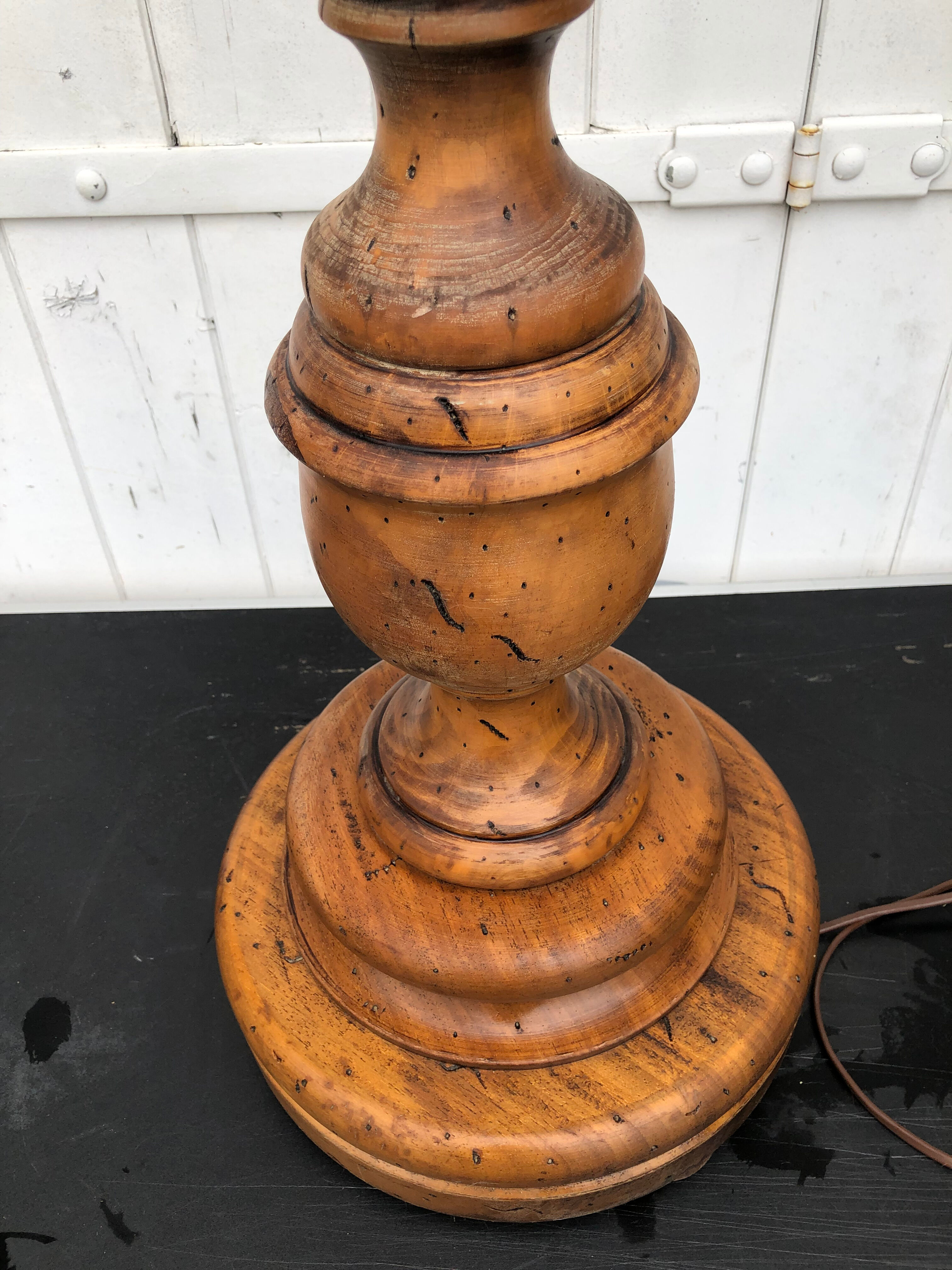 Lampadaire bois ht 113 cm