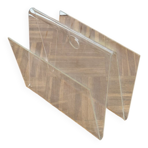 Porte revue en plexiglas