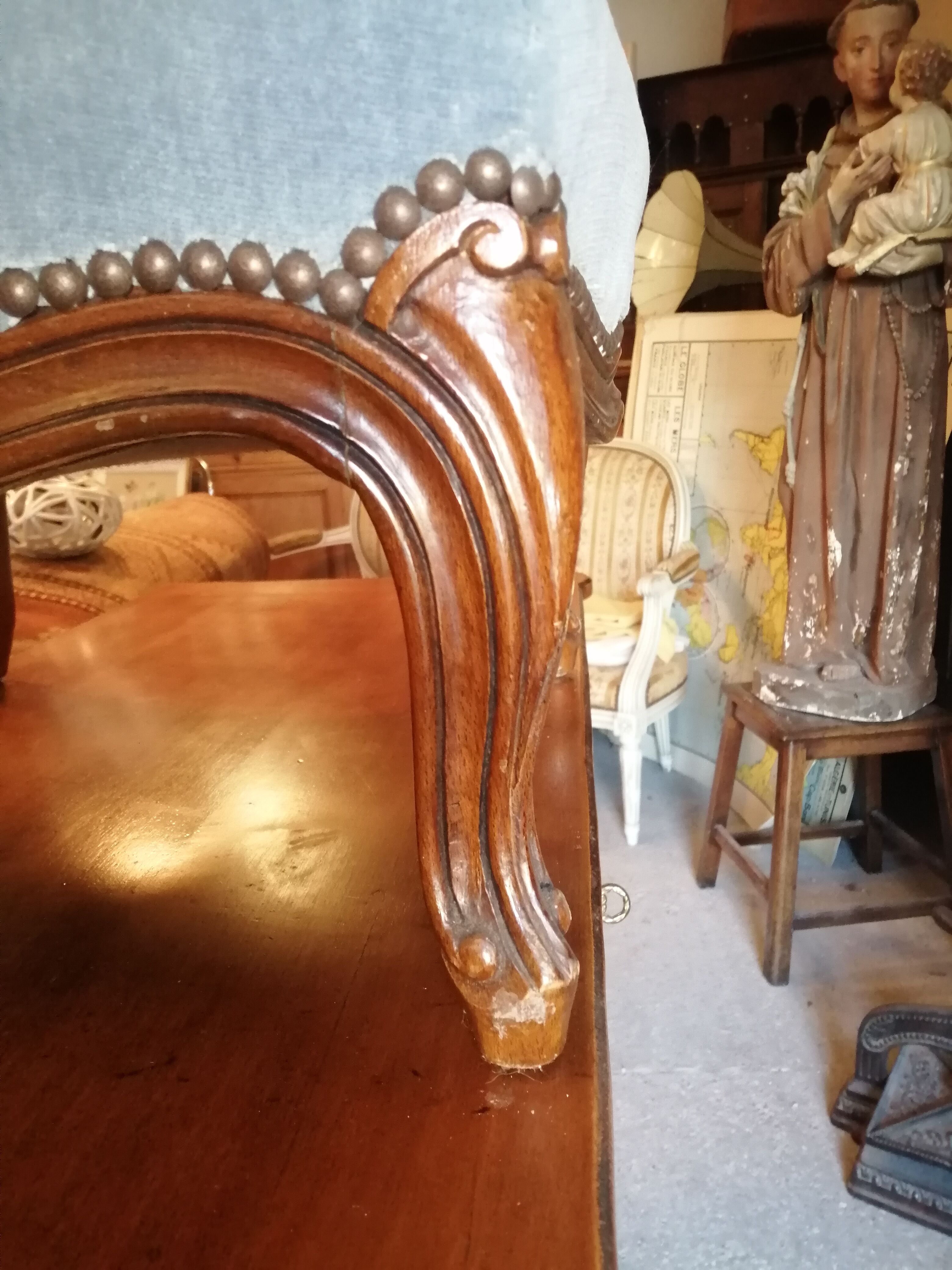 Foot rest stool Louis XV velvet