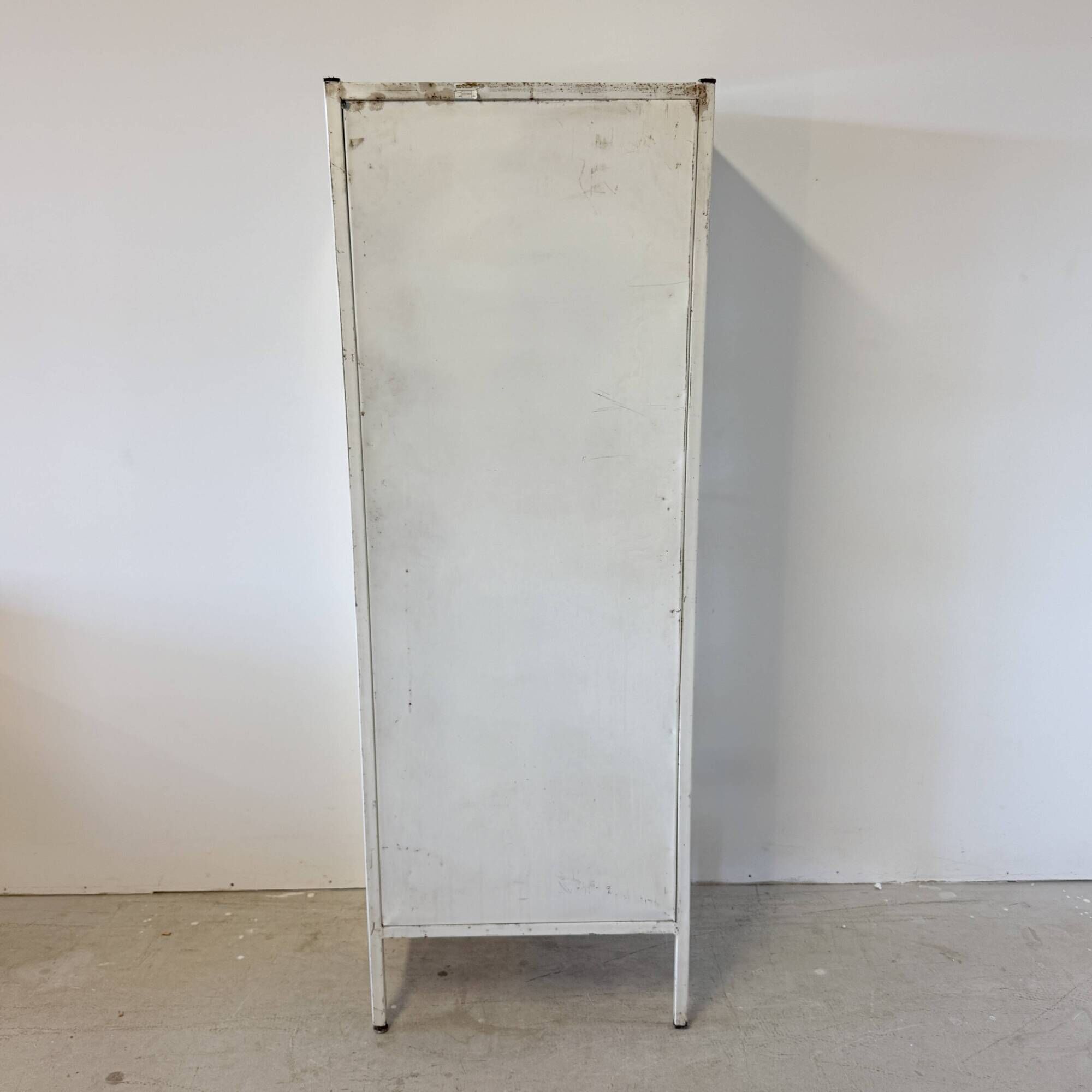 Mid-Century Polish Medical Display Cabinet, 1960s