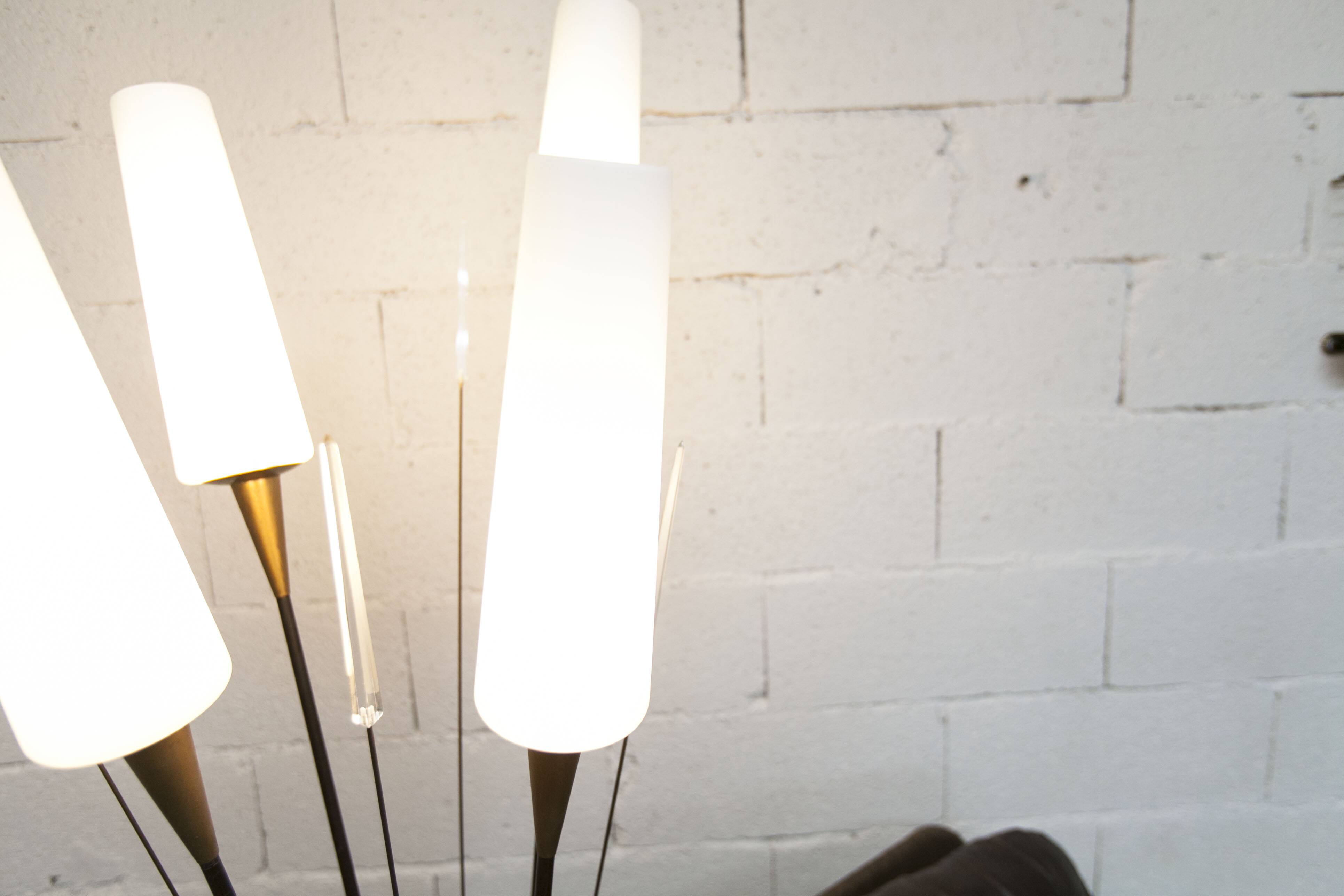 Floor lamp by René Mathieu for Maison Lunel 1950, brass and opaline.