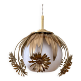 Suspension en métal doré et globe opaline ancien
