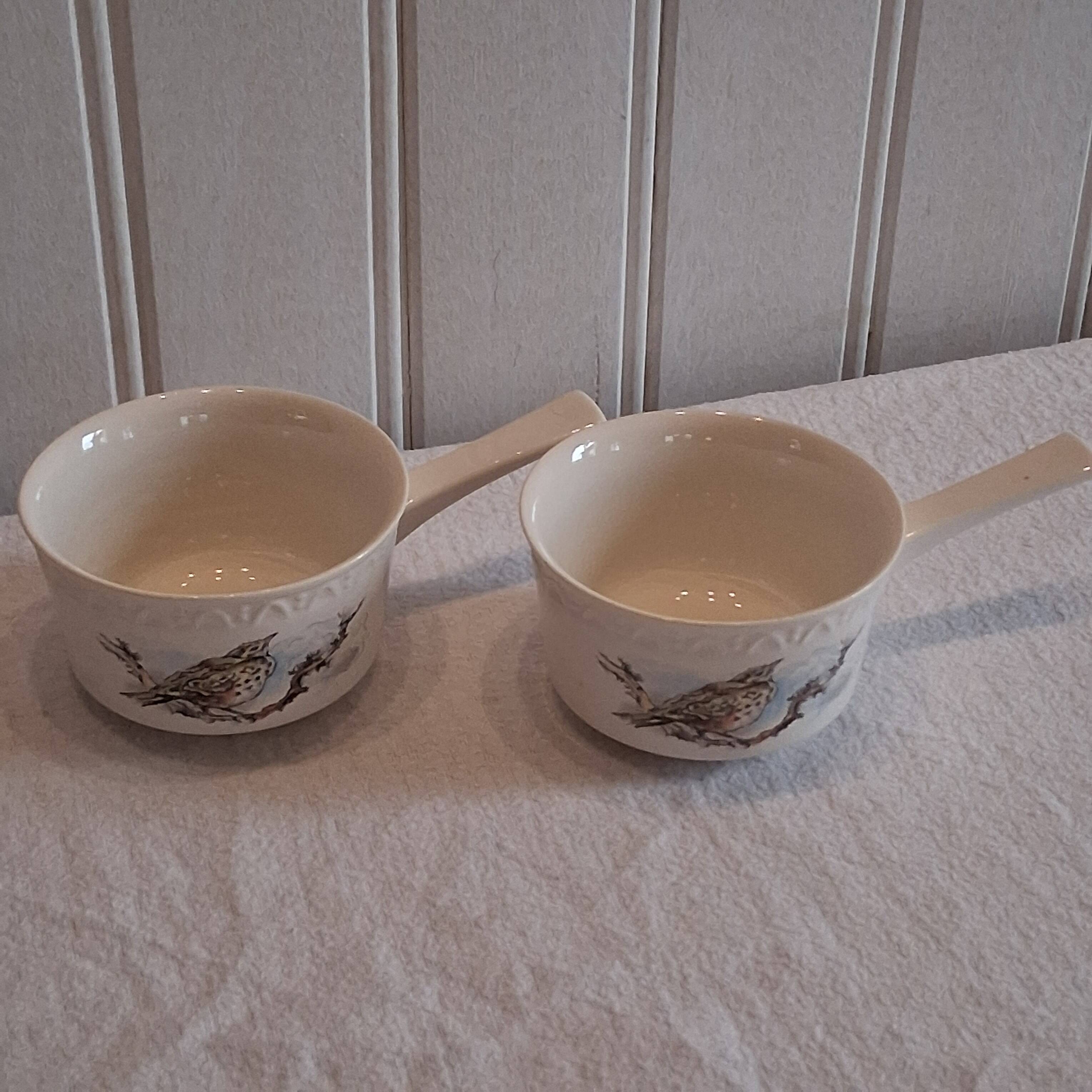 2 very pretty sauceboats or ramekins in porcelain from Villeroy & Boch.