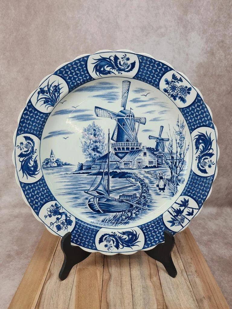 Large decorative wall plate blue and white windmills Delft style 41 cm