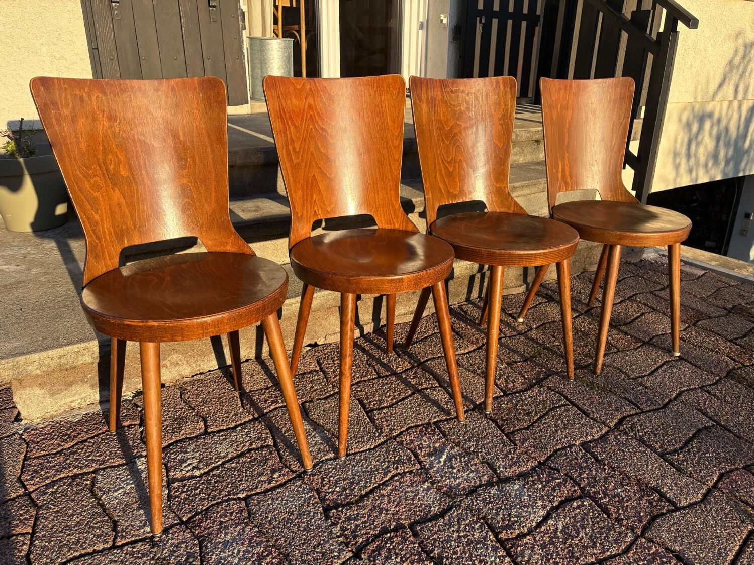 Set of 6 Baumann bistro chairs