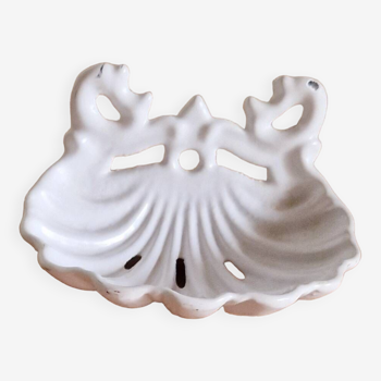 shell soap dish