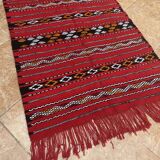 Tapis berbère marocain tissé à la main 100% laine biologique provenant