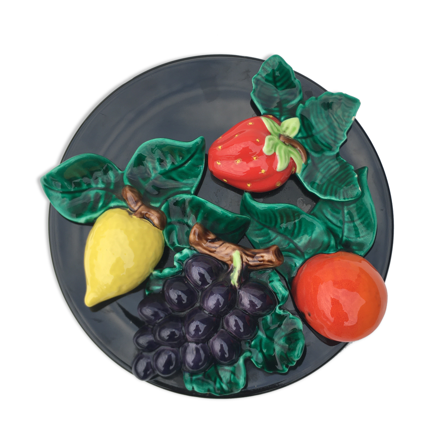 Decorative plate in barbitin