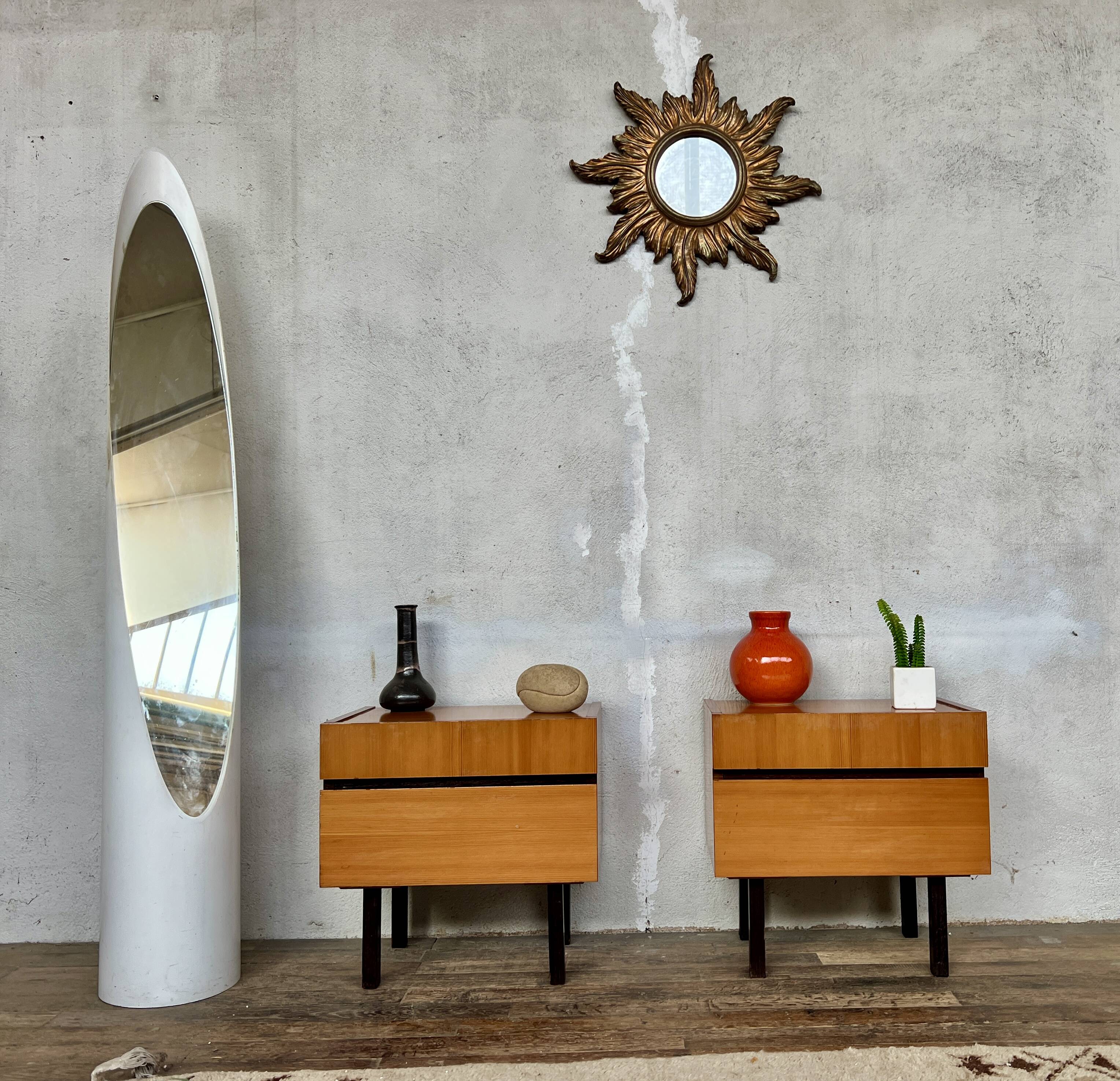 Pair of minimalist vintage bedside tables – 60s look