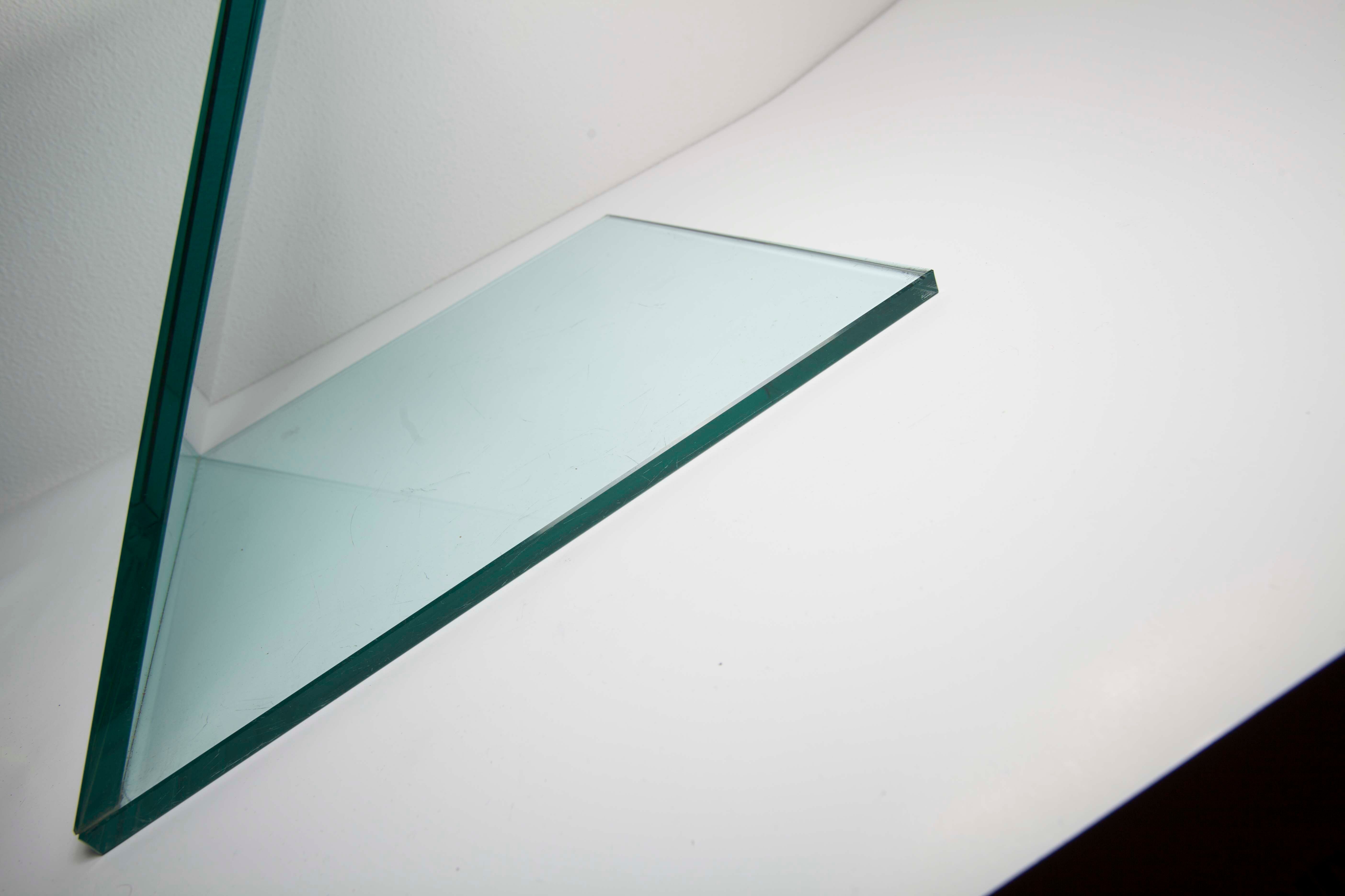 Z-shaped tempered glass side table