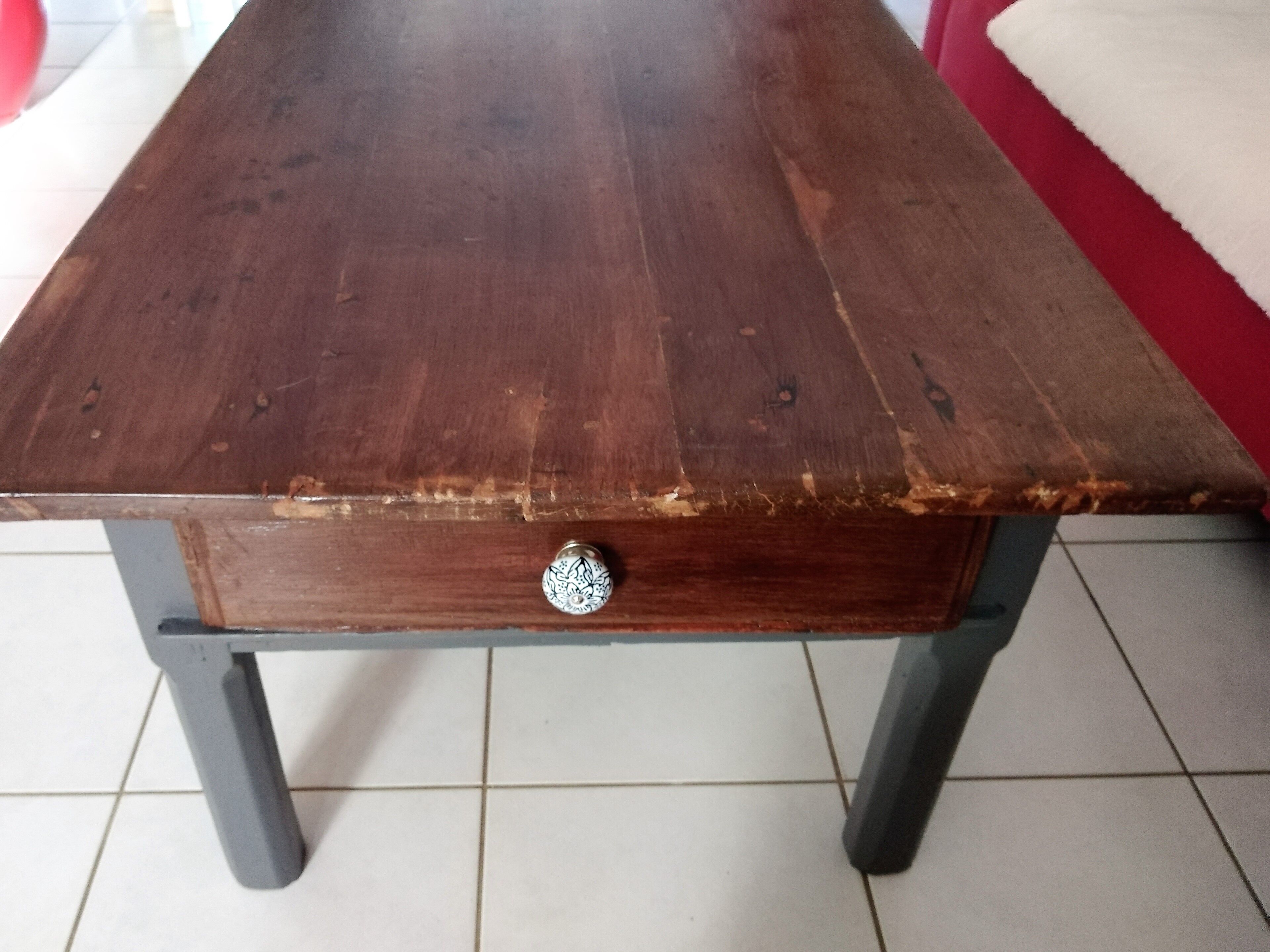 Farm-style coffee table