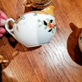Cups