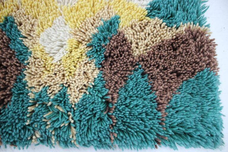 Small midcentury design carpet in Ege Rya style, Denmark, 1970