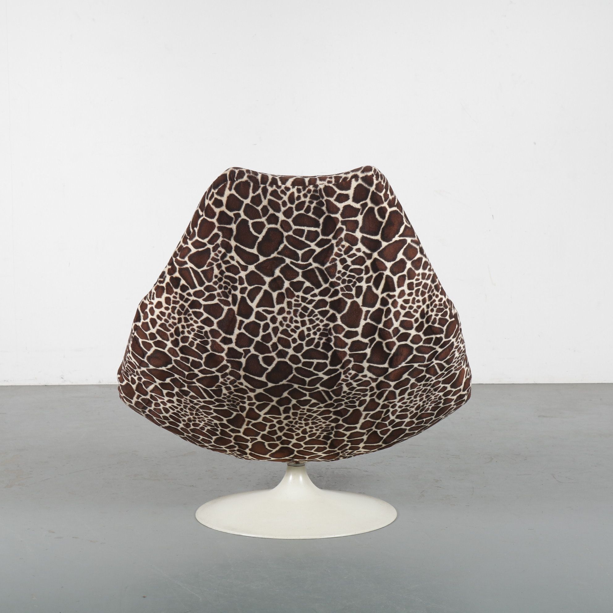 Swivel lounge chair by Geoffrey Harcourt for Artifort, Netherlands 1960