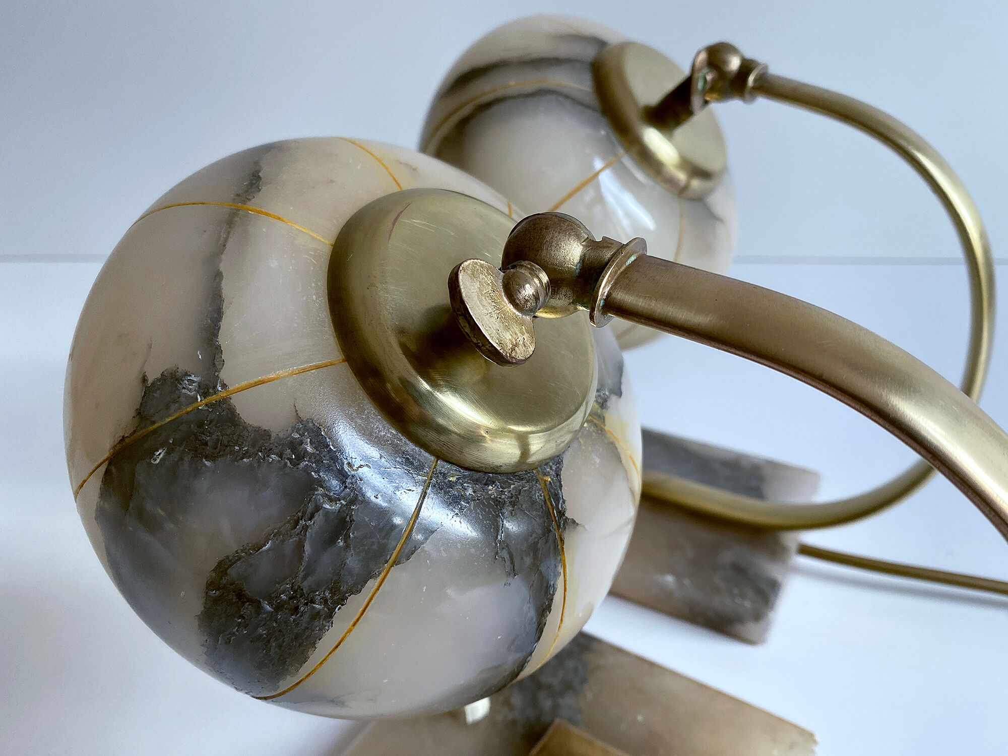 Pair of vintage art deco lamps, albatre marble brass, 30 years
