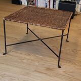 Coffee table in wrought iron and rattan