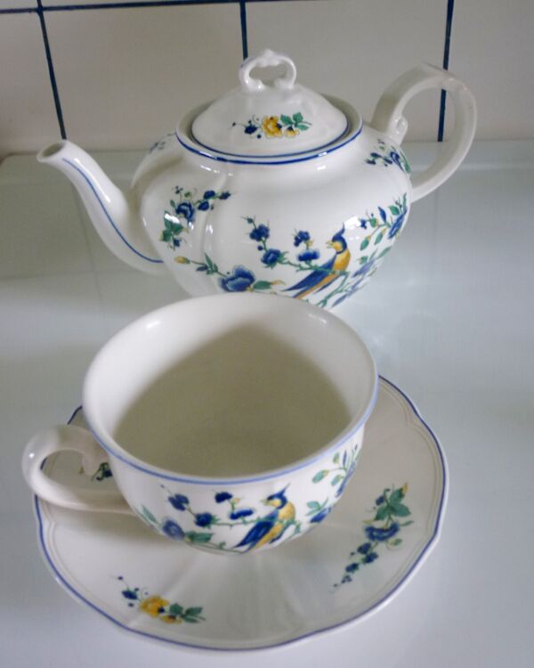 Théière et petit-déjeuner tasse et sous-tasse V&B Phoenix bleu