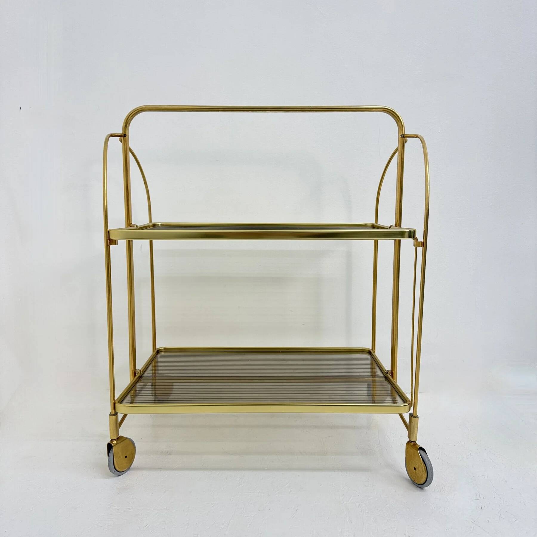 Mid-century modern folding bar cart in brass and ribbed acrylic glass, 1970s