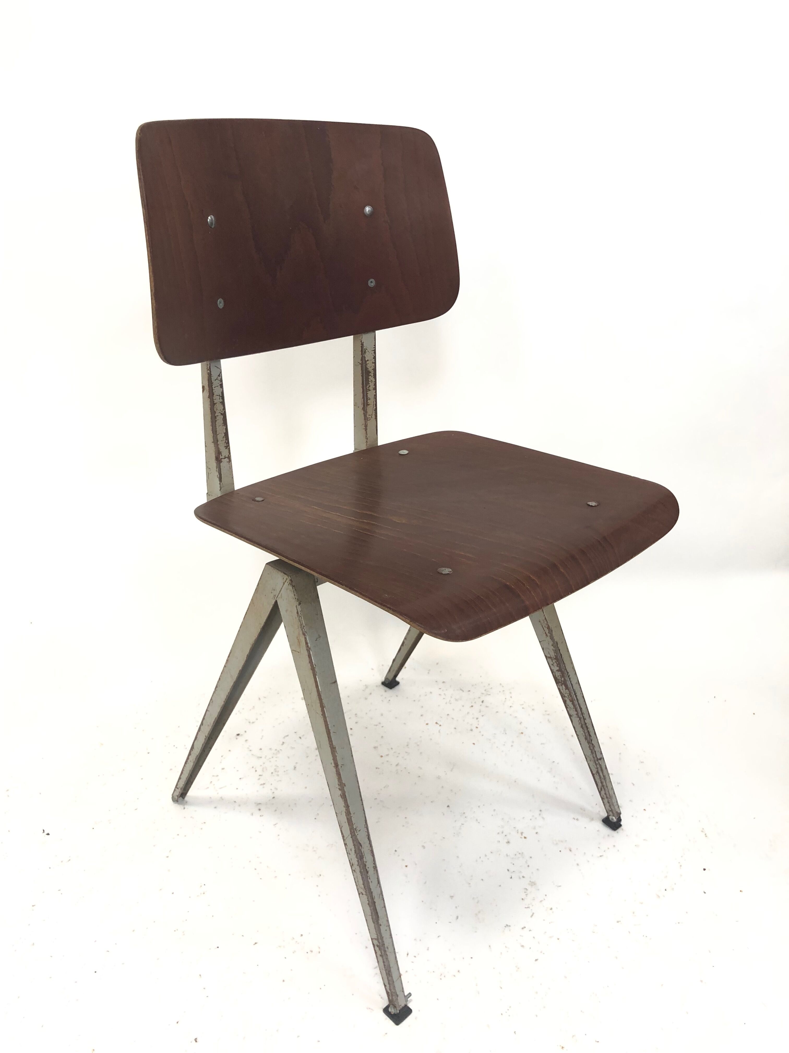 Chair Galvanitas S16