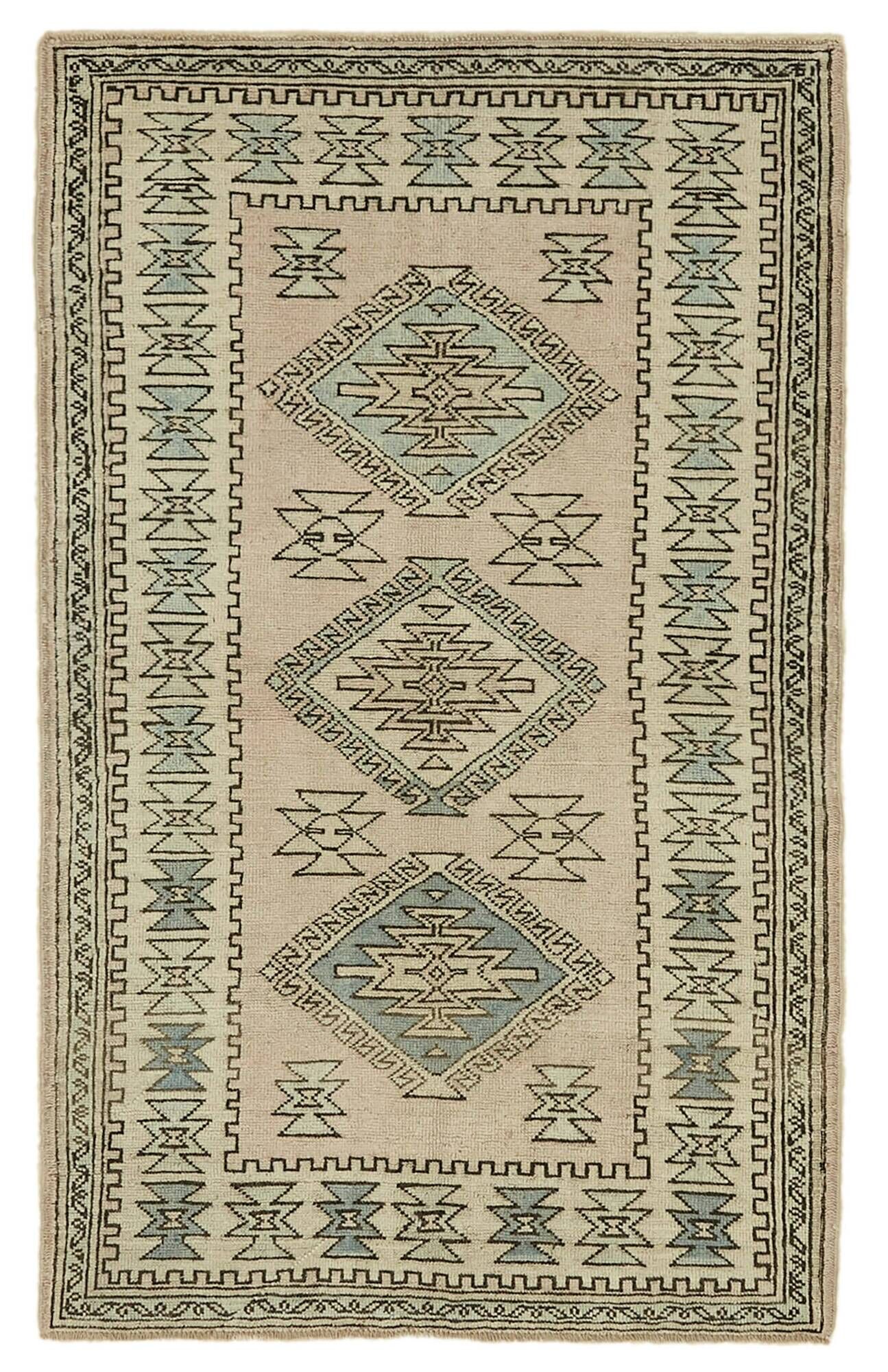 Turkish Vintage Anatolian Rug 123 cm x 199 cm