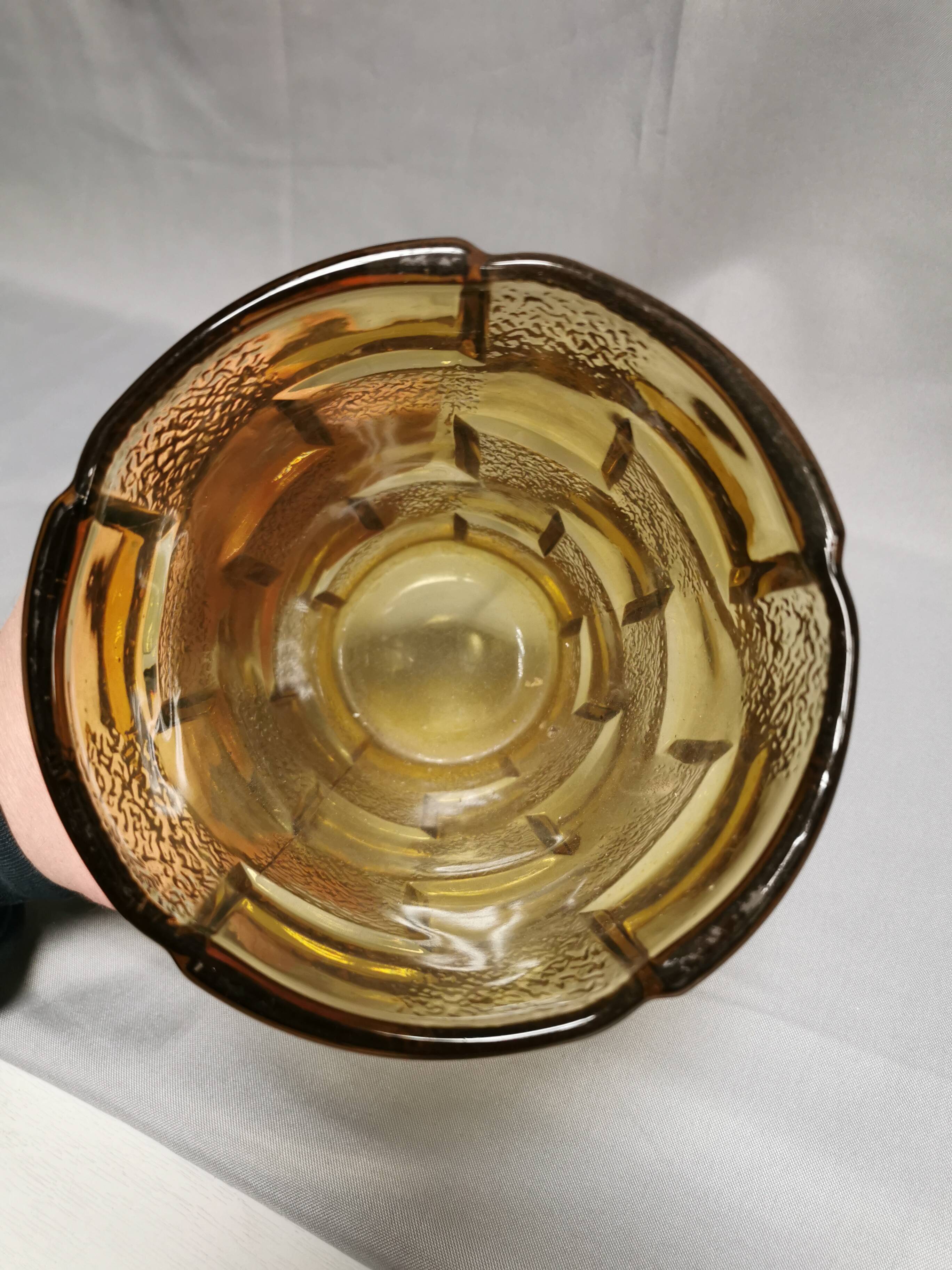 Stylized yellow glass vase, art deco