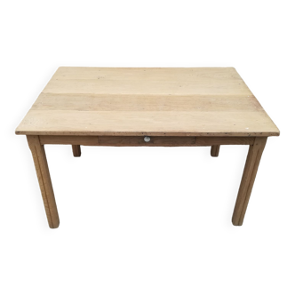 Oak farmhouse table
