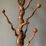 Porte-manteau sculpté en palissandre et corne de cerf du XIXe siècle