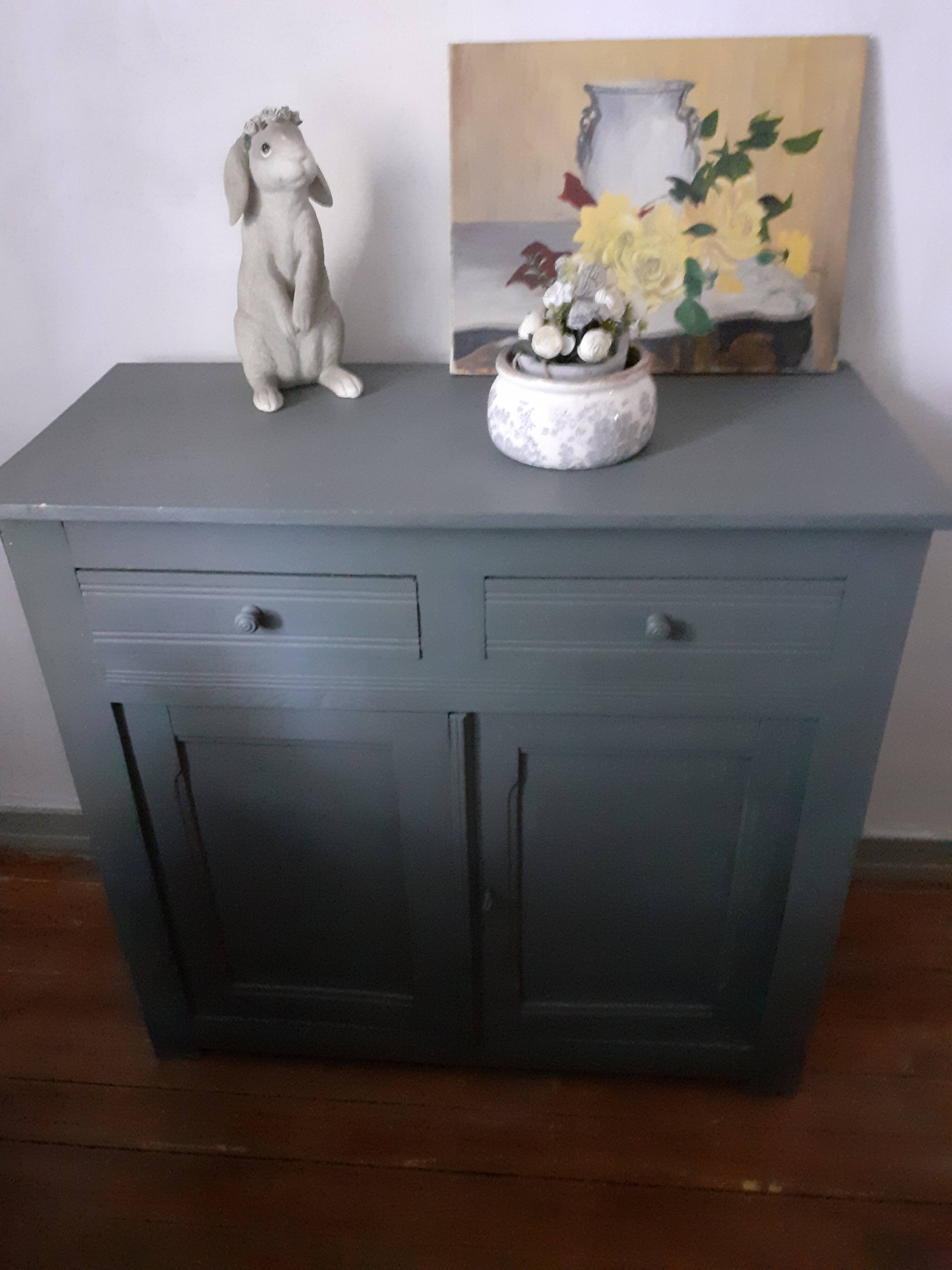 Buffet parisien gris fonce