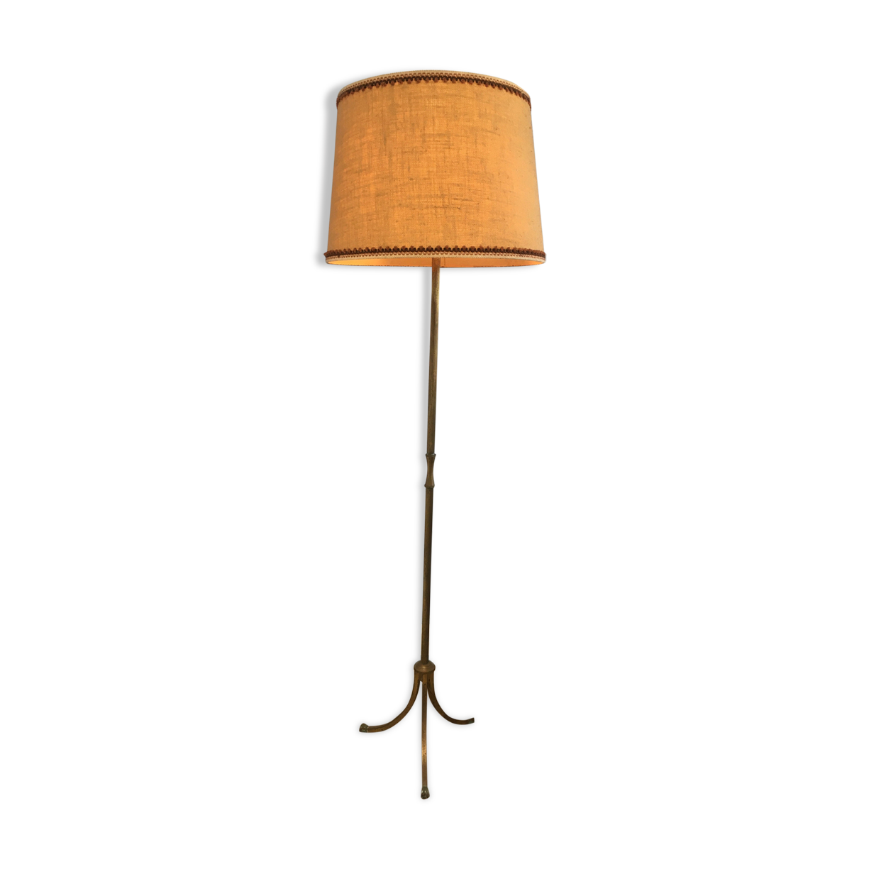 Floor lamp