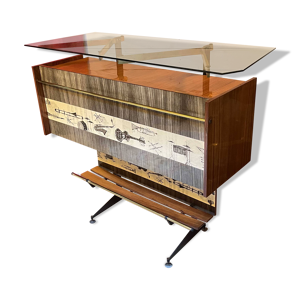 Bar italien Cantù, bois