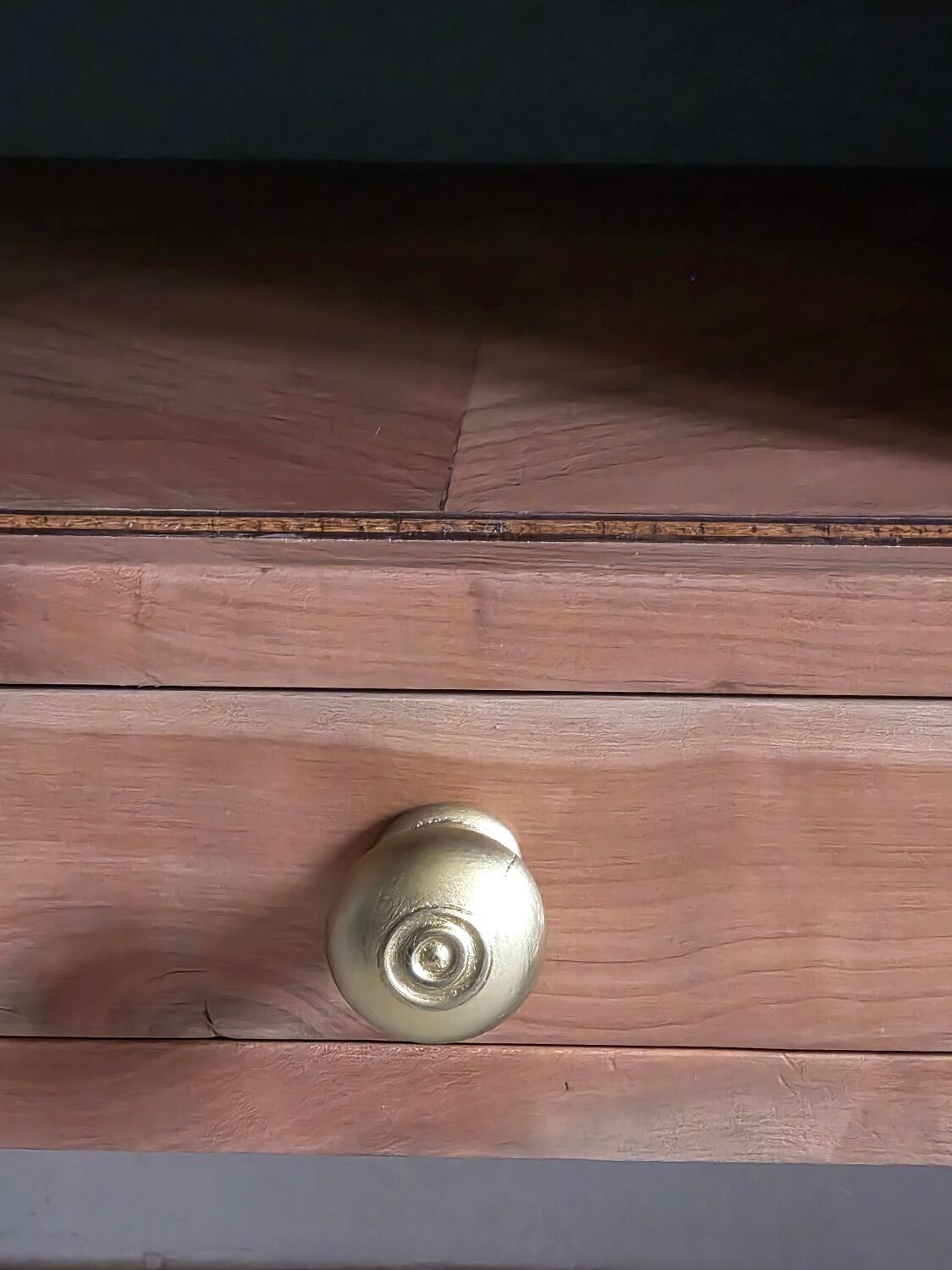 Antique spindle leg bedside table