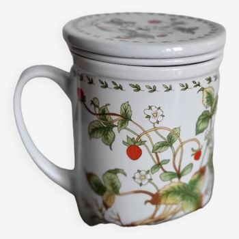 Strawberry tea mug
