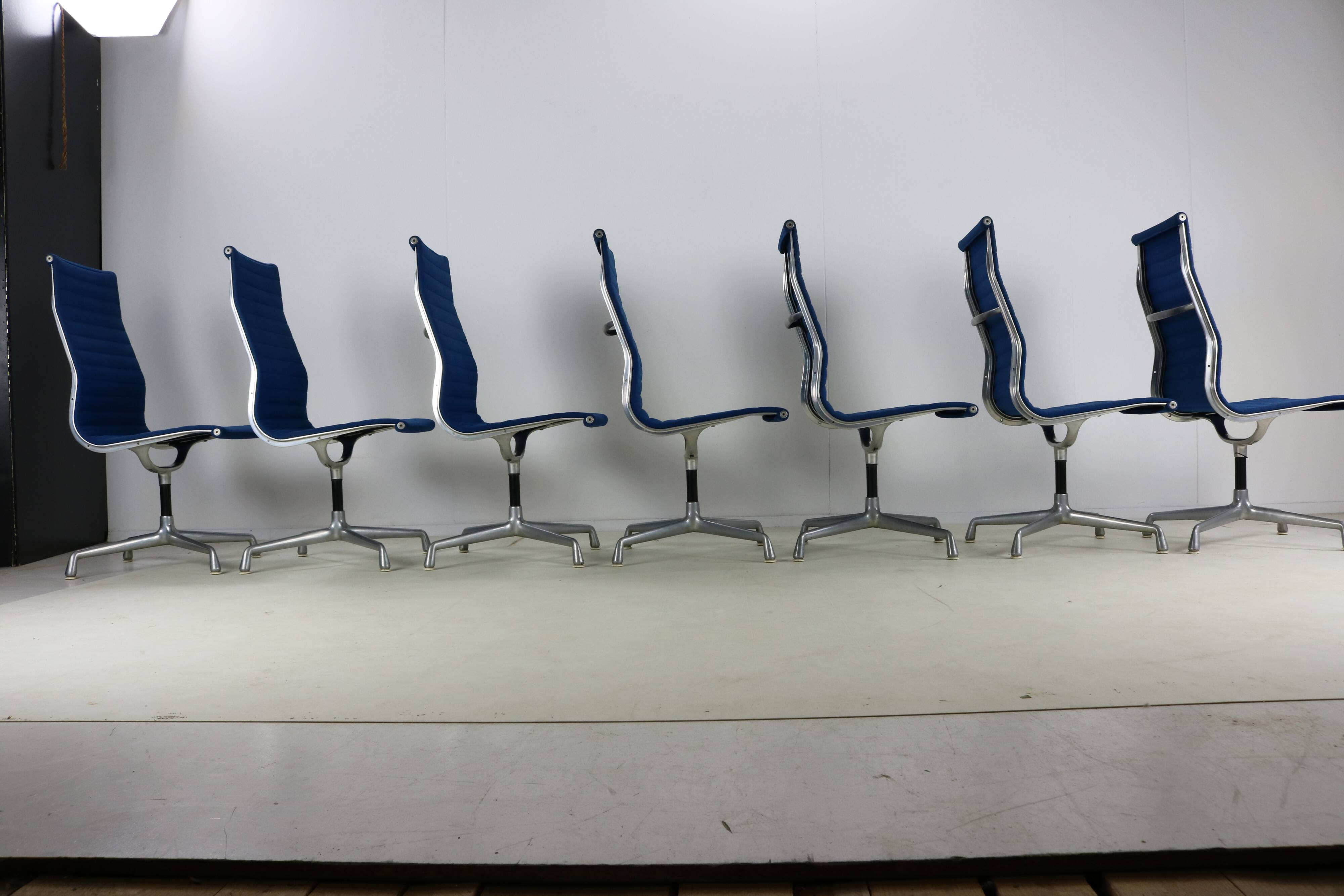 Set of seven office chairs by Charles Eames for Herman Miller Usa design