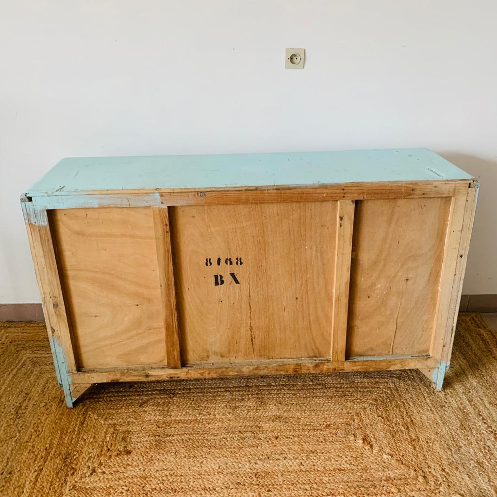 Blue Mado buffet bottom