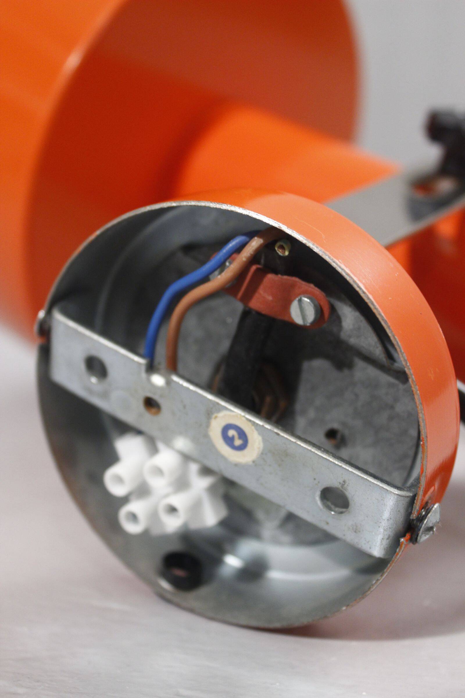 Applique vintage spot orientable aluminium orange design 1970s