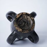 Tasse avec 4 hanses gris, vert intérieur rouge
