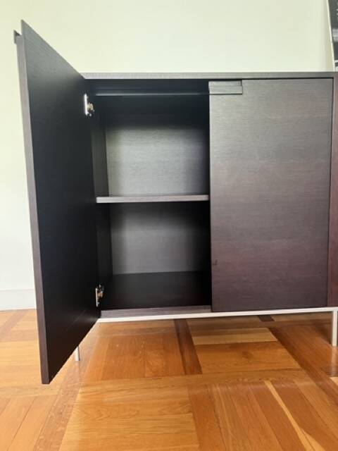 B&B Italia Maxalto - buffet TITANES 9942, Apta Collection - designer: Antonio Citterio