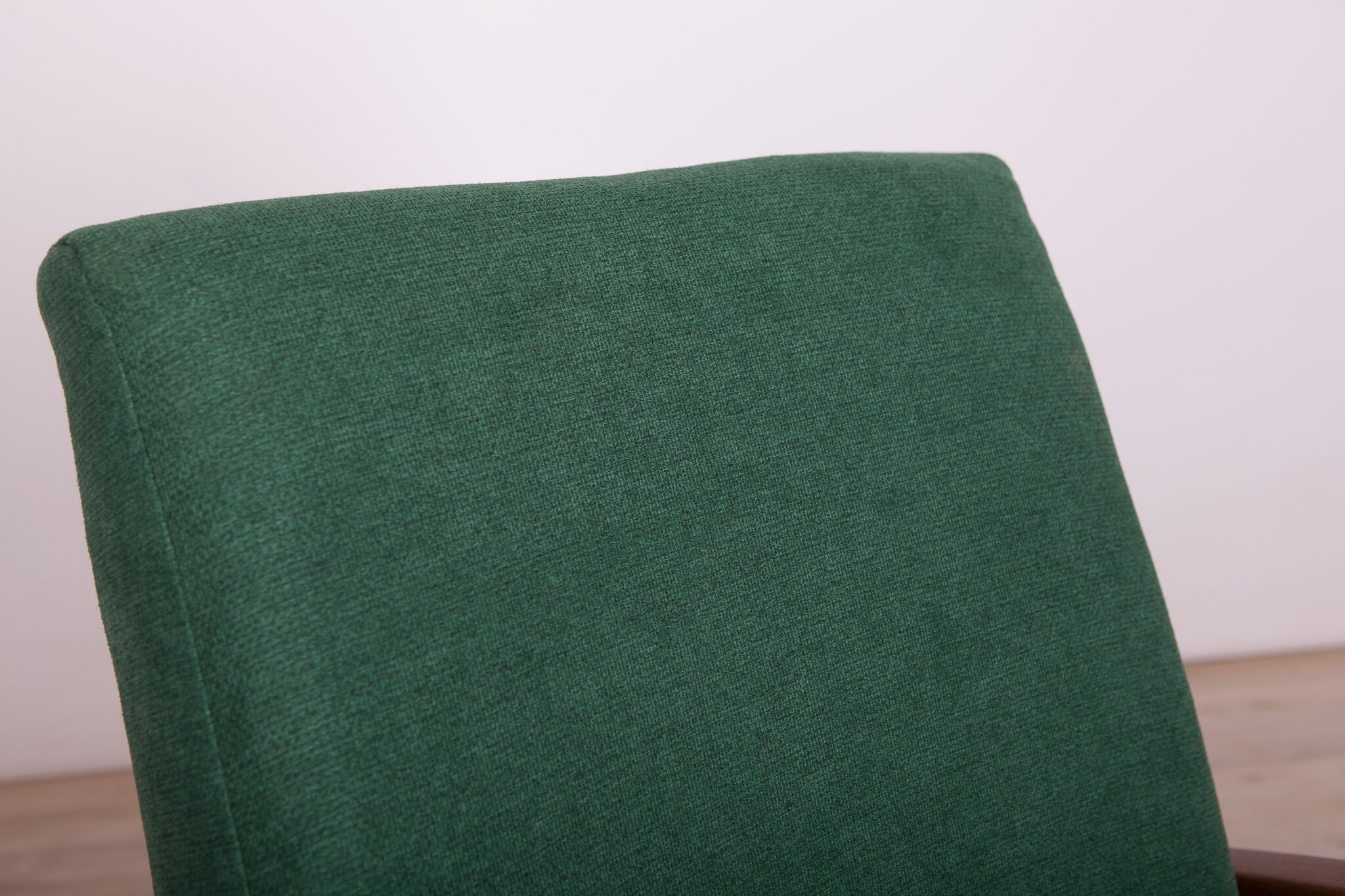 Model 53 armchairs by Jaroslav Smidek for TON, 1960s, Set of 2