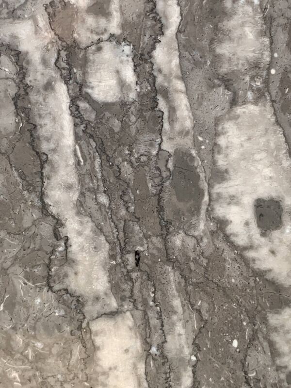 Chiffonnier haut empire chêne brut massif