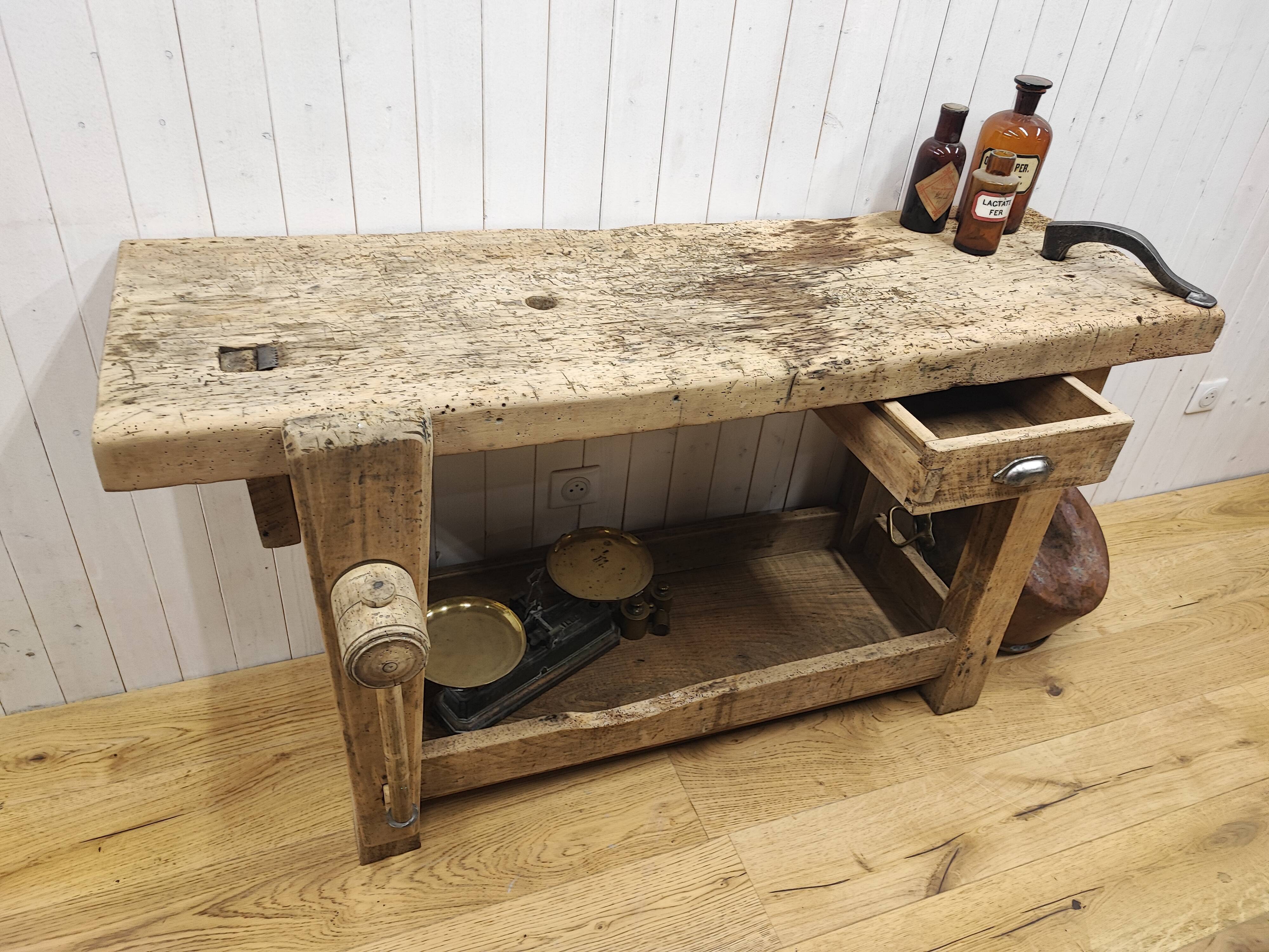 Carpenter's workbench
