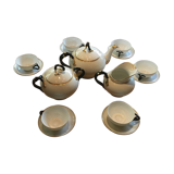 Service to tea by Richard Ginore